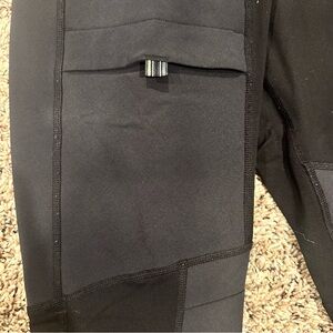 PRANA Women’s Black Leggings With Pockets Size Medium